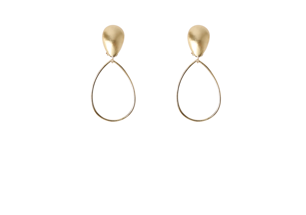 ARETES CLIP EN FORMA DE GOTA DORADO